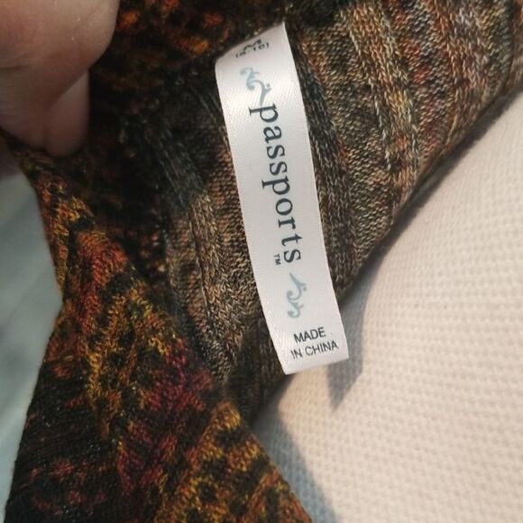 Passport, MutliColored L/S Blouse, NWT, Size M - Picture 7 of 8